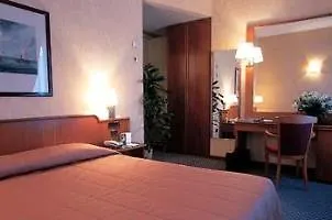Ascot Szálloda