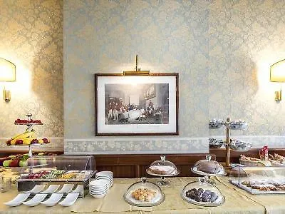 Ascot Szálloda 4*