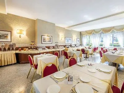 Ascot Szálloda