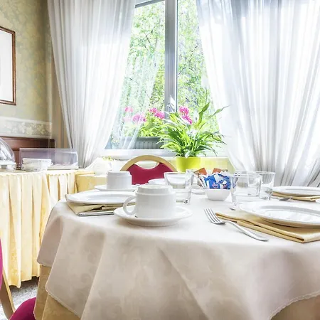 Otel Ascot Milano