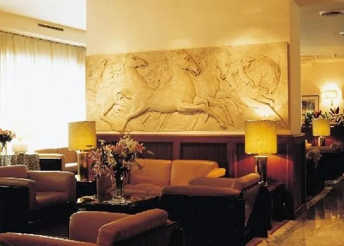 Hotel Ascot 4*