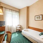 Hotel Ascot 4*