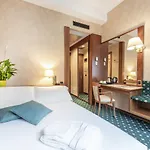 Ascot 4* Milan