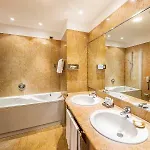 Ascot Hotel Milão