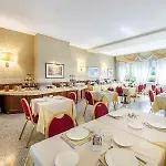 Ascot Hotel