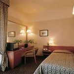 Ascot 4*