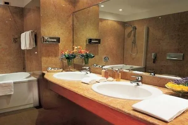 Ascot Hotel Mediolan